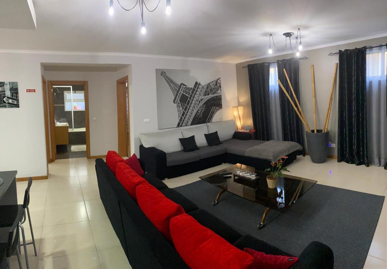 Alojamento House 66 Daire Ponta Delgada Dış mekan fotoğraf