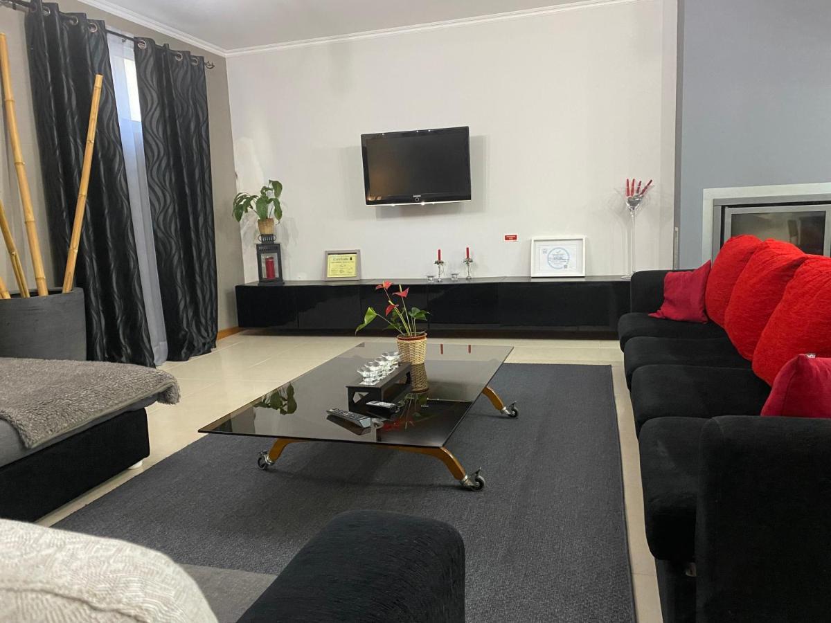Alojamento House 66 Daire Ponta Delgada Dış mekan fotoğraf